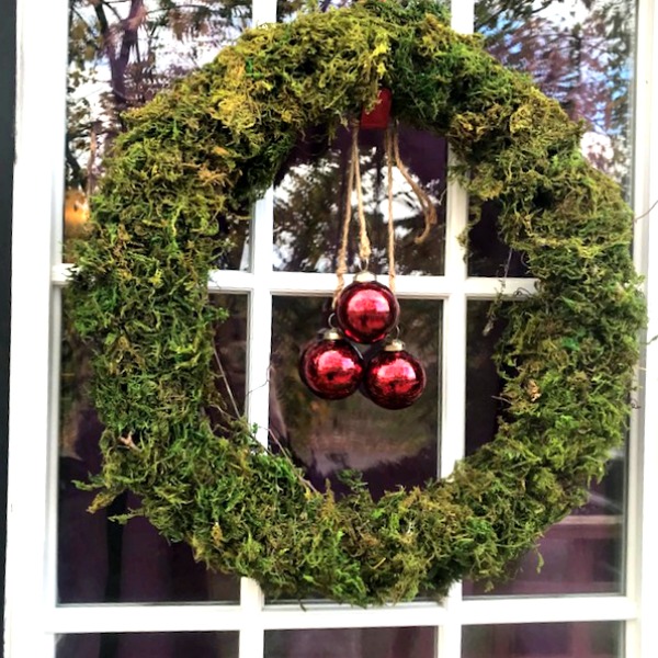 At Home DIY – Christmas Door Decor