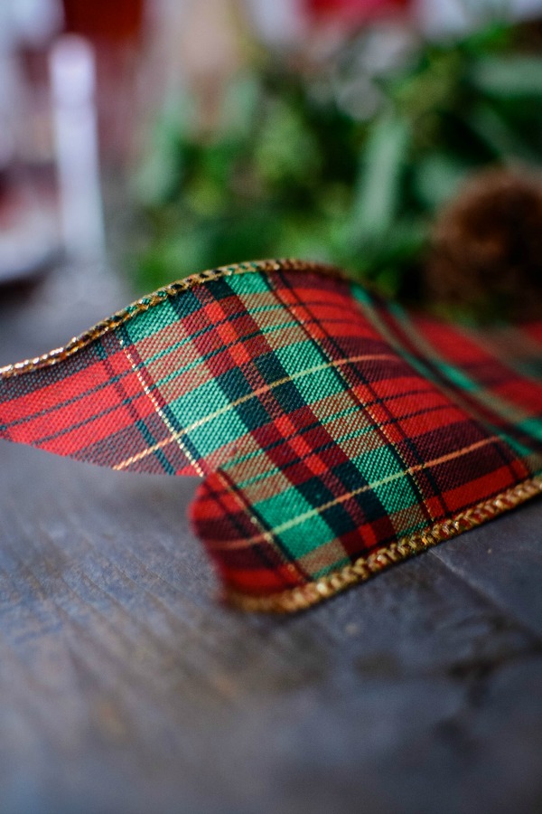 Mad for Plaid Christmas tablescape