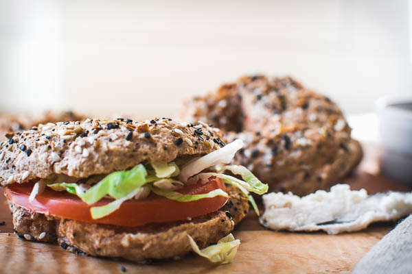 whole wheat everything bagels that are easy to make