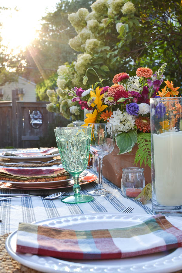 alfresco fall dining