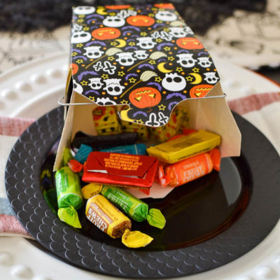 Simple Halloween Table Decorations
