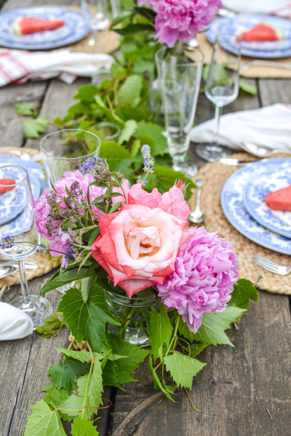 wild garden vine used as a table runner