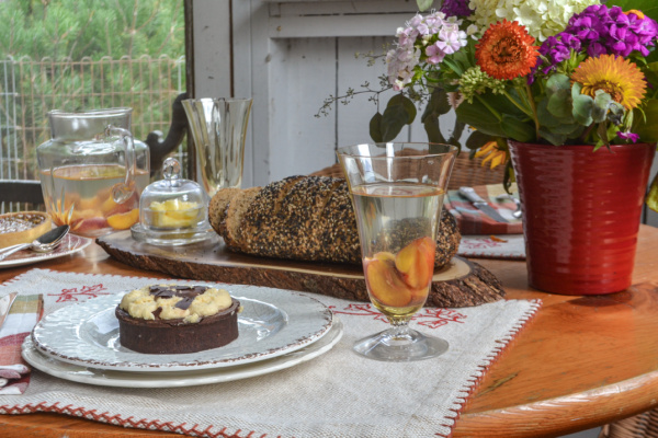 Early autumn tablescape
