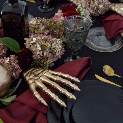 Halloween Wedding Tablescape ideas