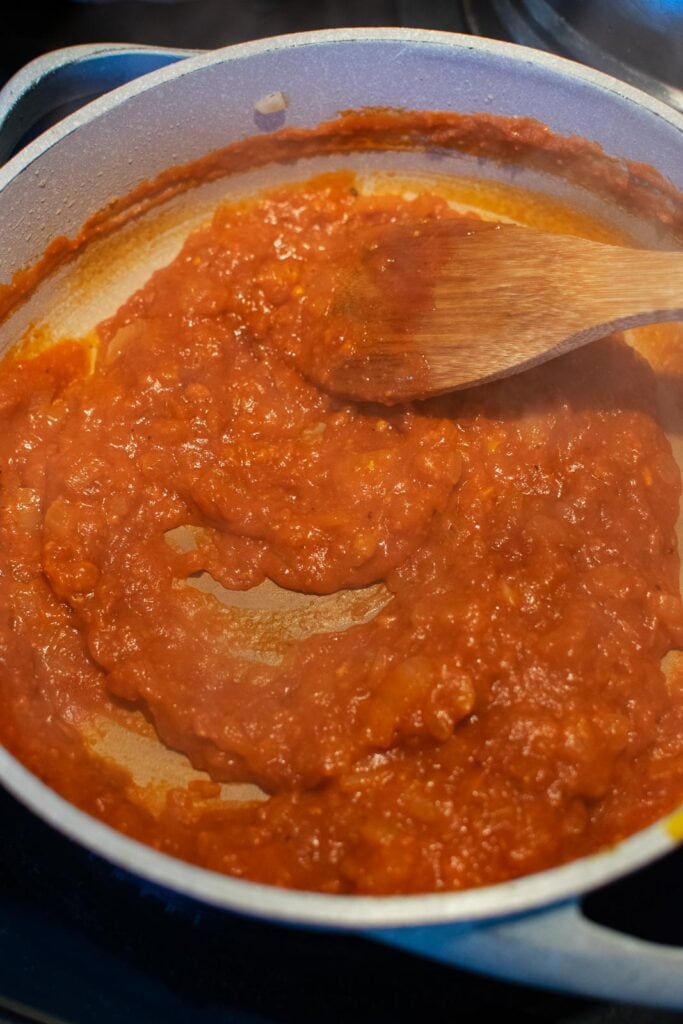Chili sauce base that has had flour added to it to thicken for a minute or two, as the base sauce for lentil sloppy Joes